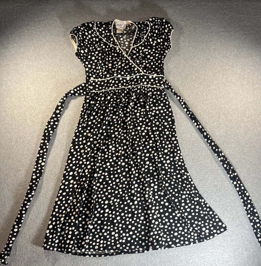 Jody California Vintage Polka Dot Wrap Style Midi Dress with Contrast Piping - Picture 2 of 5